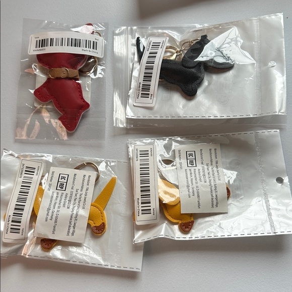 NEW Frenchie Keychain with Gold Accents - Picture 4 of 4